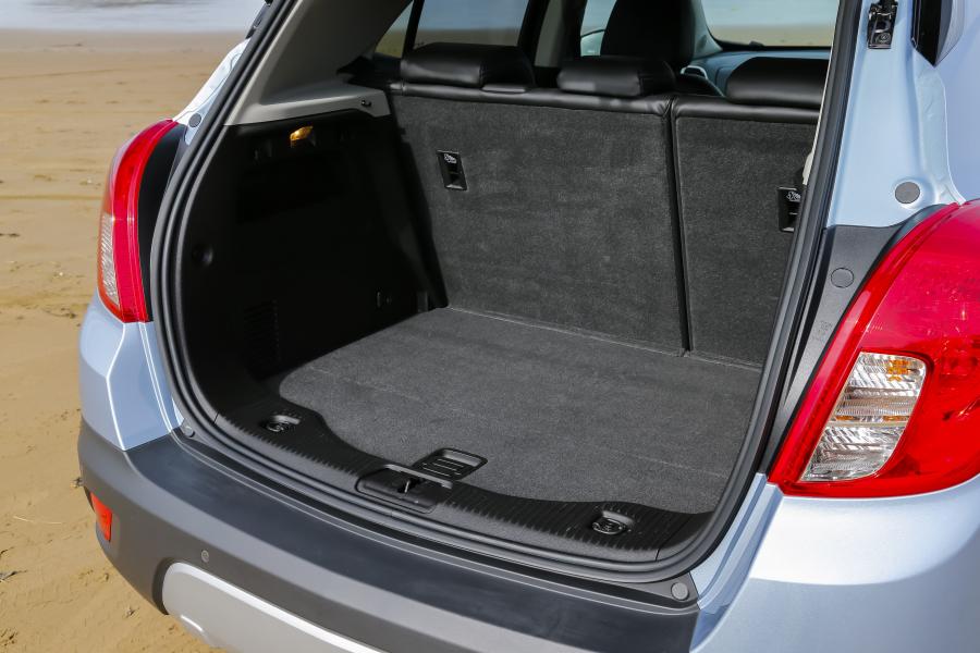  Vauxhall Mokka 2012 года  (фото 24 из 365)